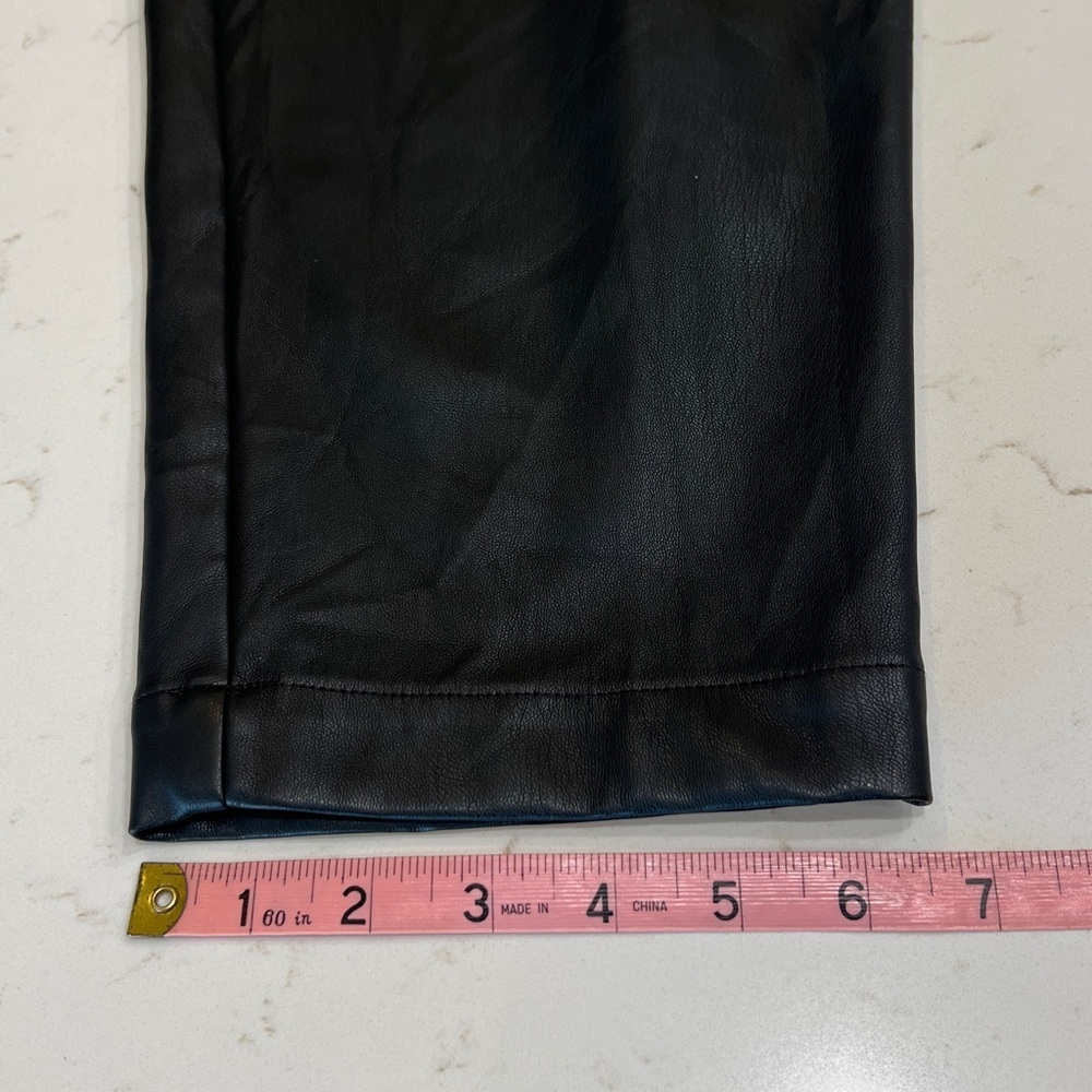 LOFT Faux Leather Pleated Front Pants Petite Size 8P - Picture 13 of 13